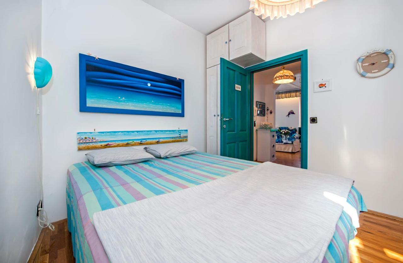 Riva Blu Sea View Apartment Rovinj Exterior foto
